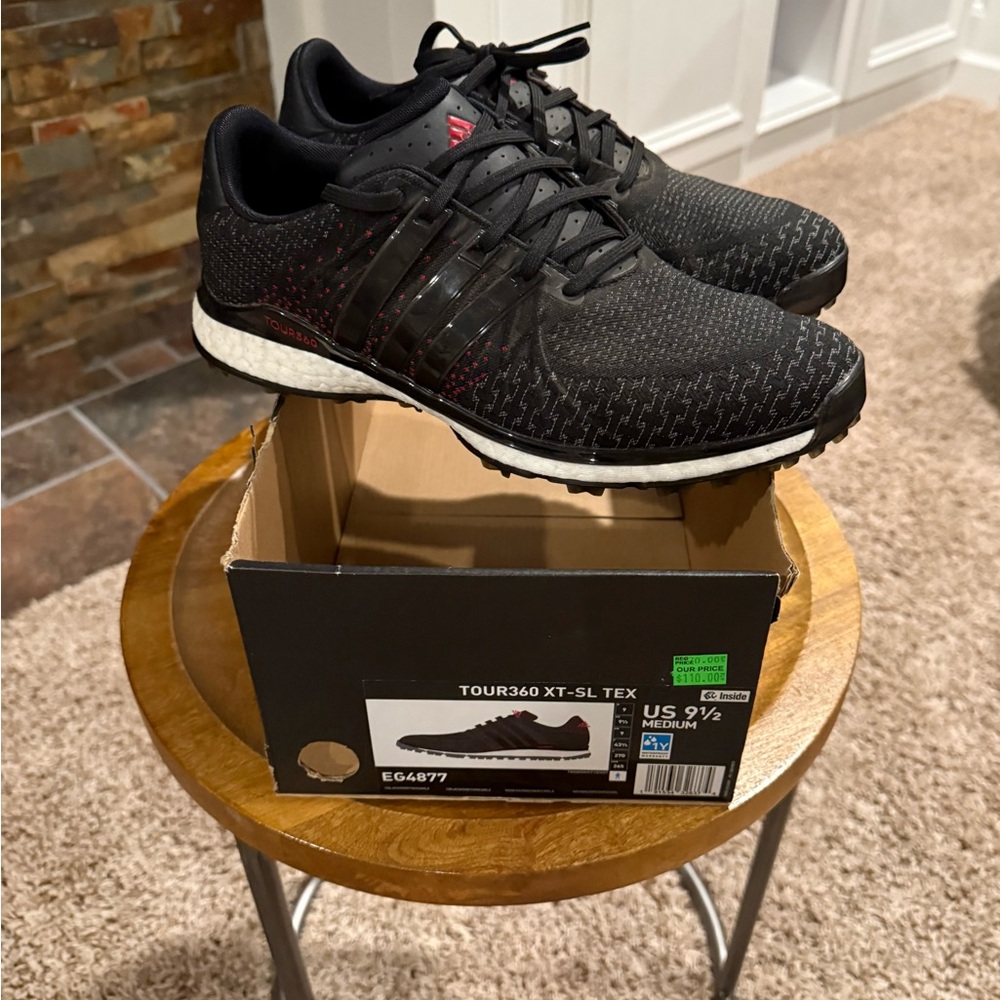 adidas tour 360 XT-SL Tex. Black and Red Golf Shoes